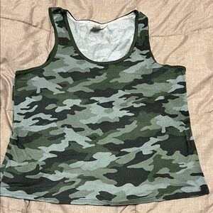 NWOT Lucky Brand Camouflage Knit Tank Top Large